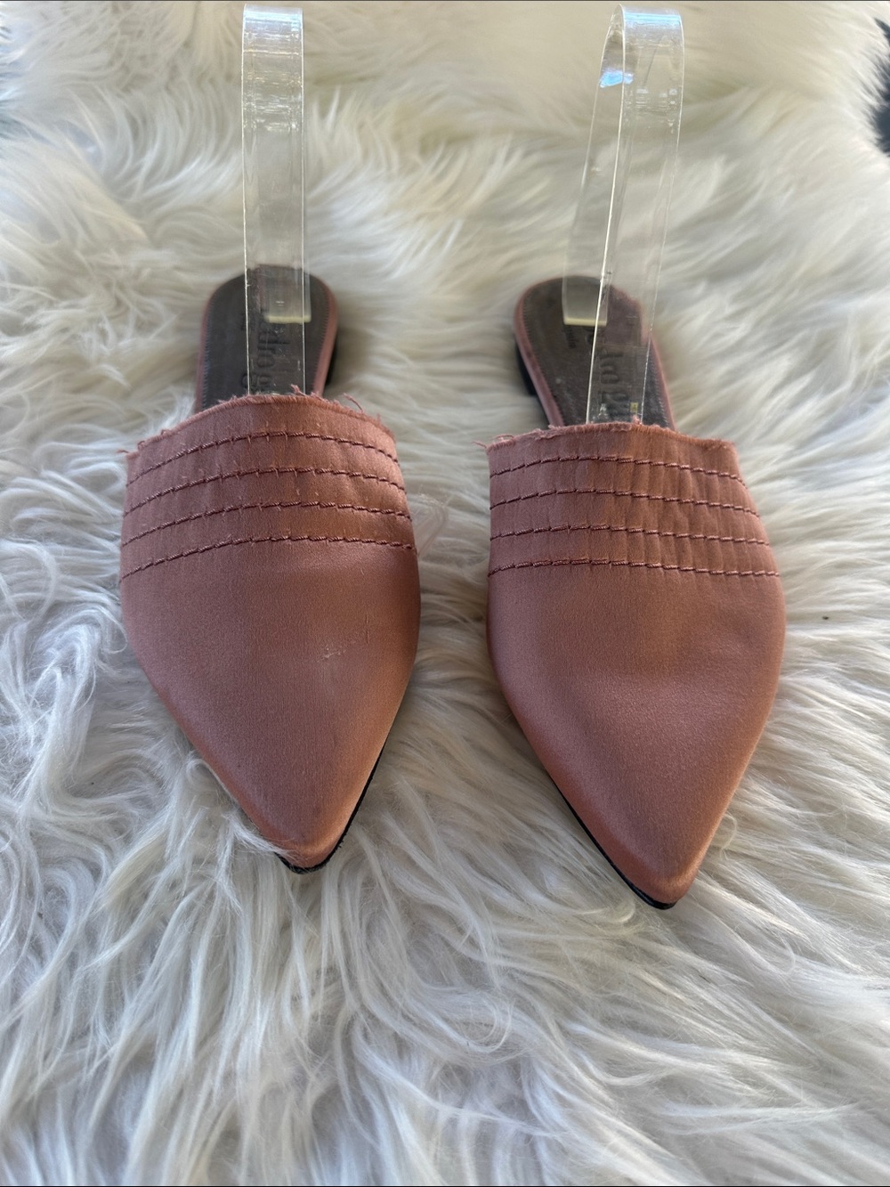 Pedro García Amy Satin Pointed-Toe Mules in Dusty Rose